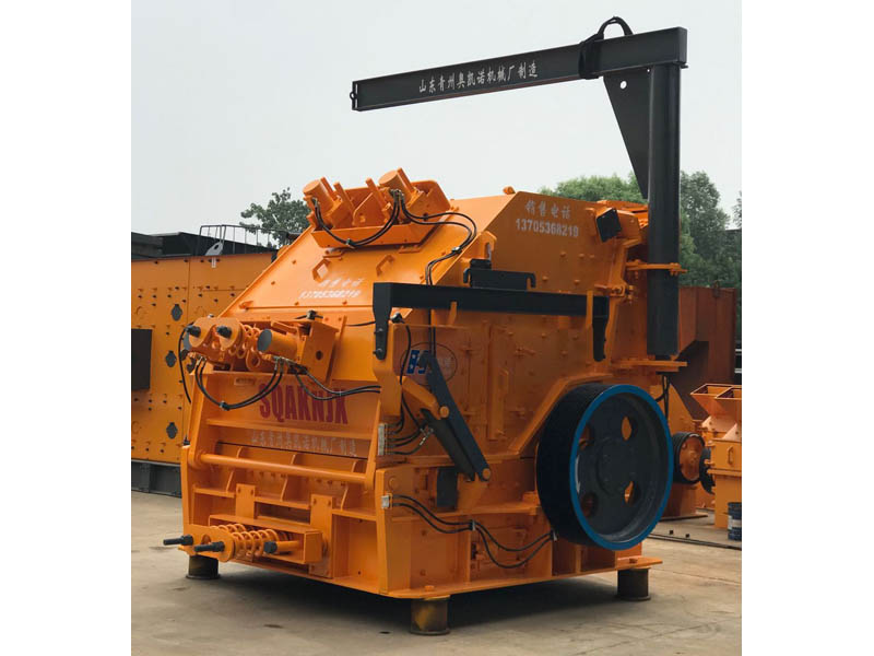 礦山碎石機(jī)設(shè)備 礦山碎石機(jī)設(shè)備