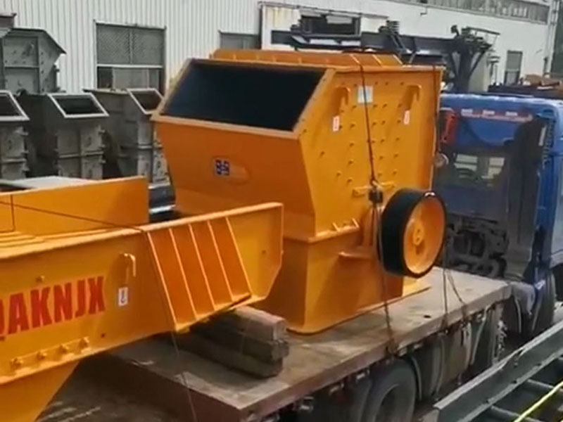 礦山用碎石機設(shè)備 礦山用碎石機設(shè)備